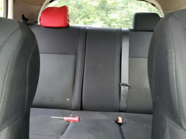 2011 NISSAN JUKE S  
