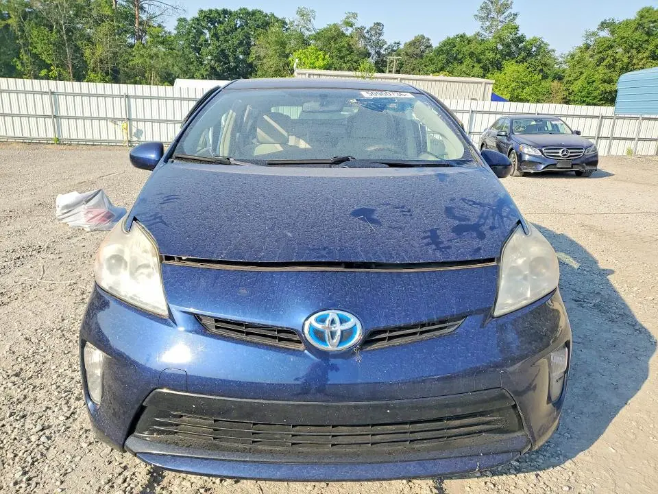 2013 TOYOTA PRIUS THREE  