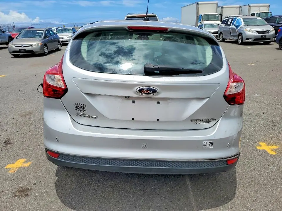 2014 FORD FOCUS TITANIUM  