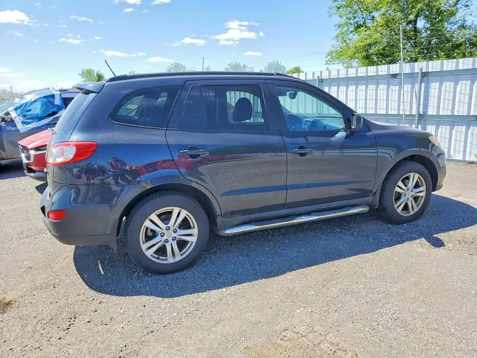 2011 HYUNDAI SANTA FE GLS  