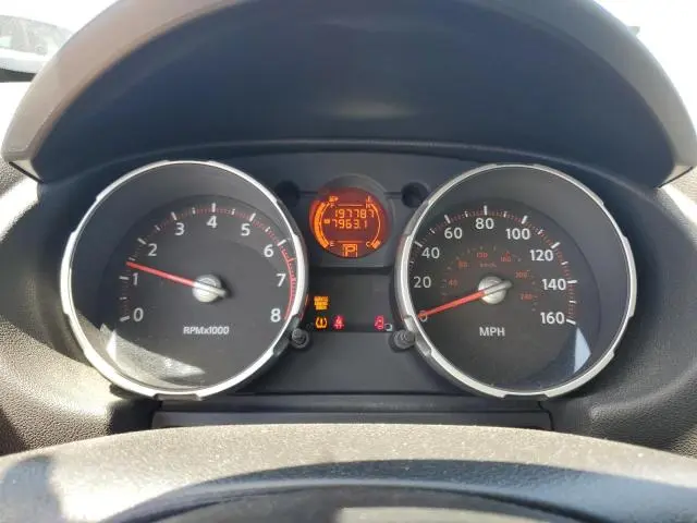 2010 NISSAN ROGUE S  