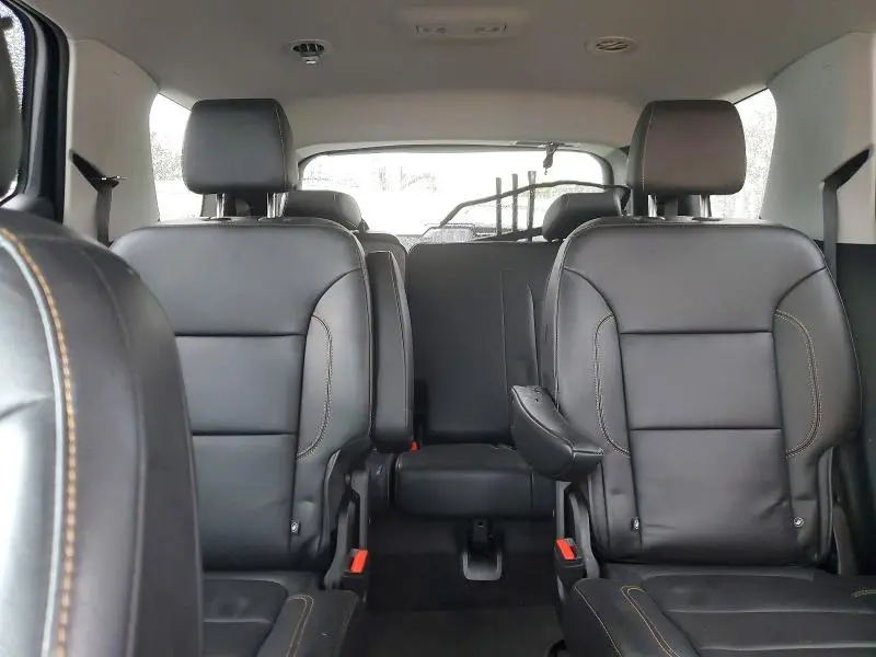 2020 CHEVROLET TRAVERSE LT  