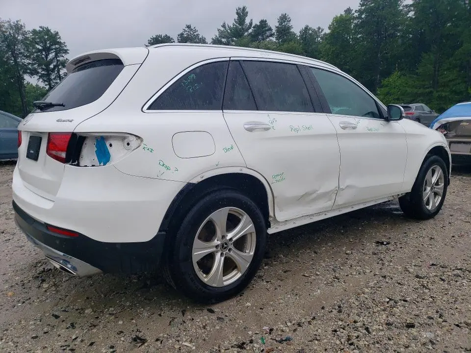 2018 MERCEDES-BENZ GLC 300 4MATIC  
