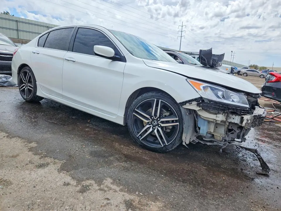 2016 HONDA ACCORD SPORT  
