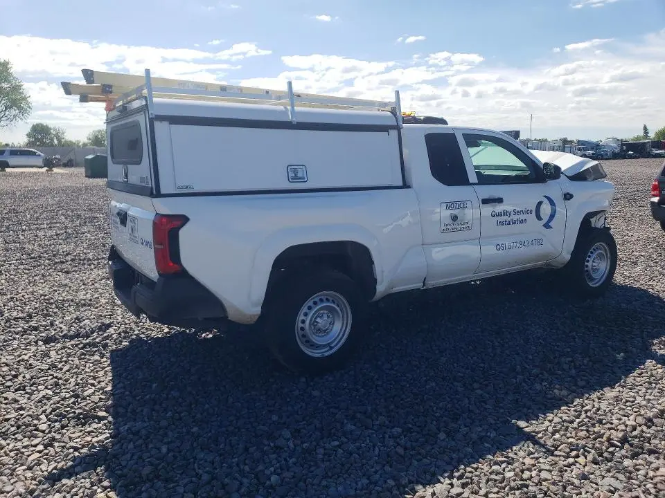 2025 TOYOTA TACOMA SR  