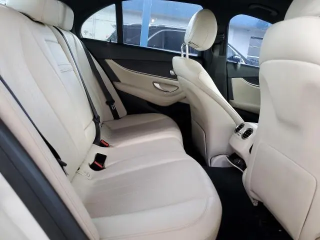 2017 MERCEDES-BENZ E 300  