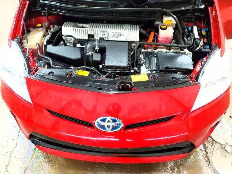 2013 TOYOTA PRIUS TWO  