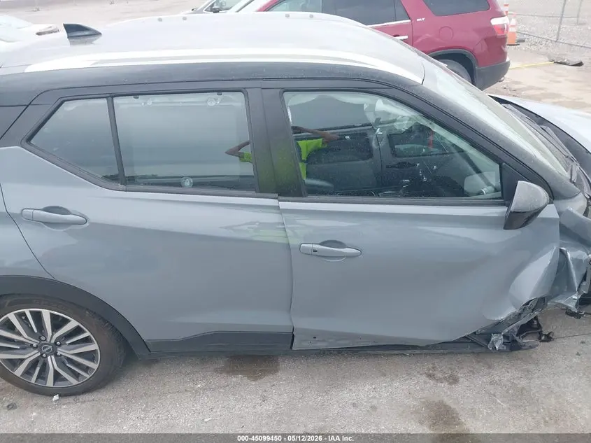 2023 NISSAN KICKS SV XTRONIC CVT