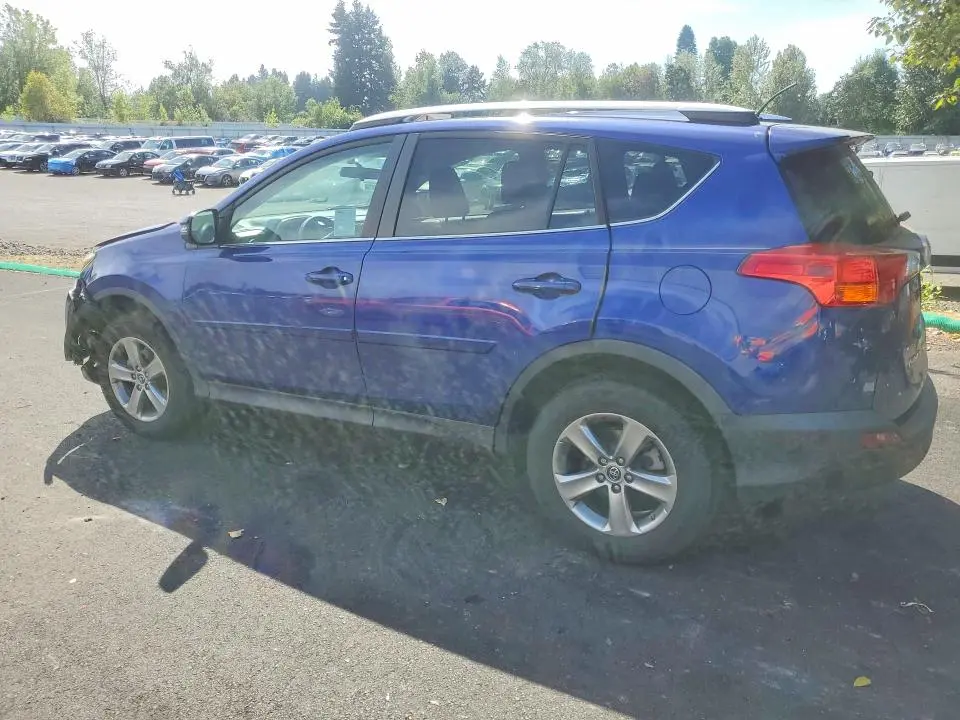 2015 TOYOTA RAV4 XLE  