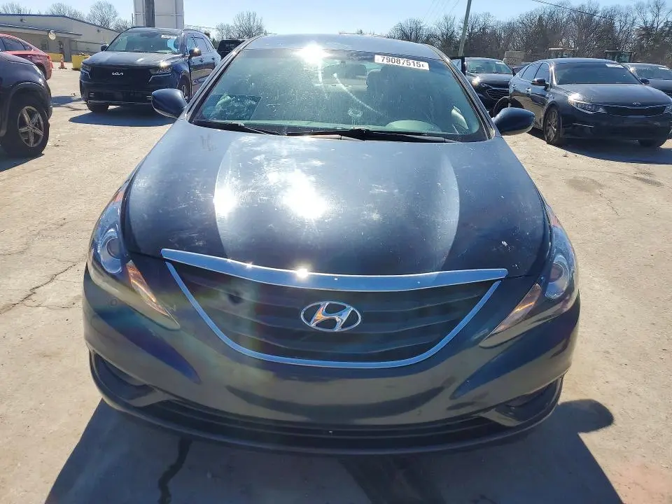 2011 HYUNDAI SONATA GLS  