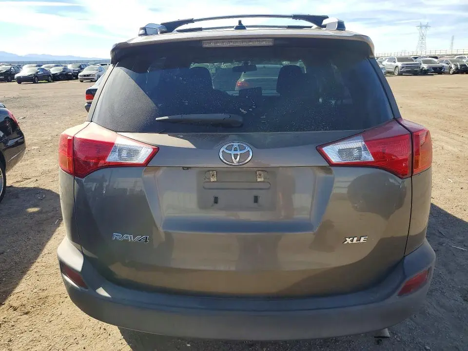 2014 TOYOTA RAV4 XLE  