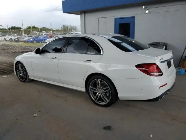 2017 MERCEDES-BENZ E 300  