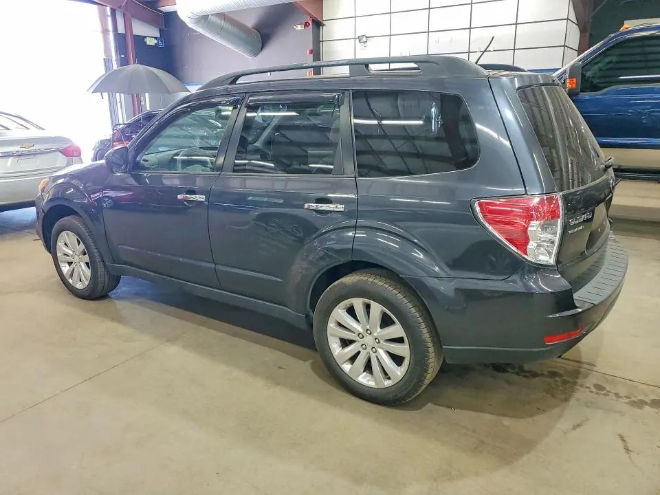 2012 SUBARU FORESTER LIMITED  