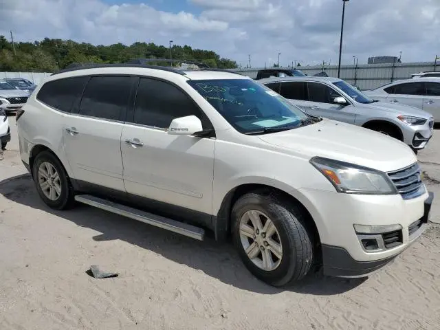 2014 CHEVROLET TRAVERSE LT  