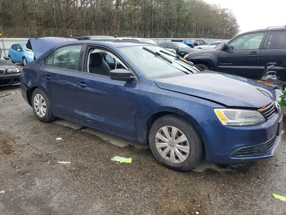 2014 VOLKSWAGEN JETTA BASE  