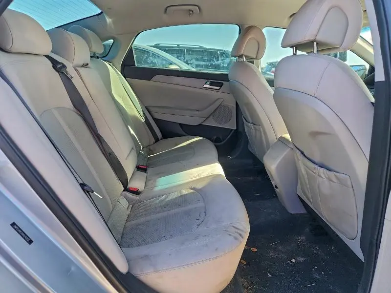 2017 HYUNDAI SONATA SE  