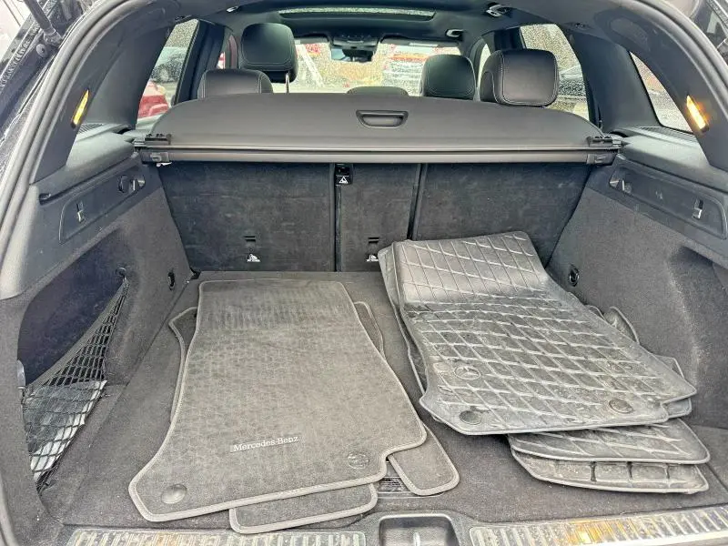 2022 MERCEDES-BENZ GLC 300 4MATIC  