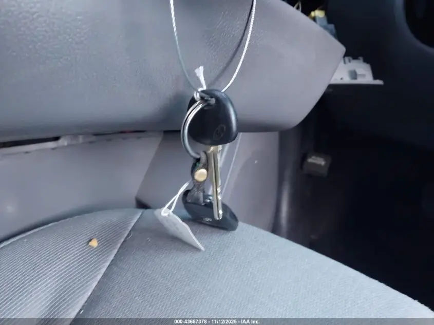 2012 HYUNDAI SANTA FE GLS