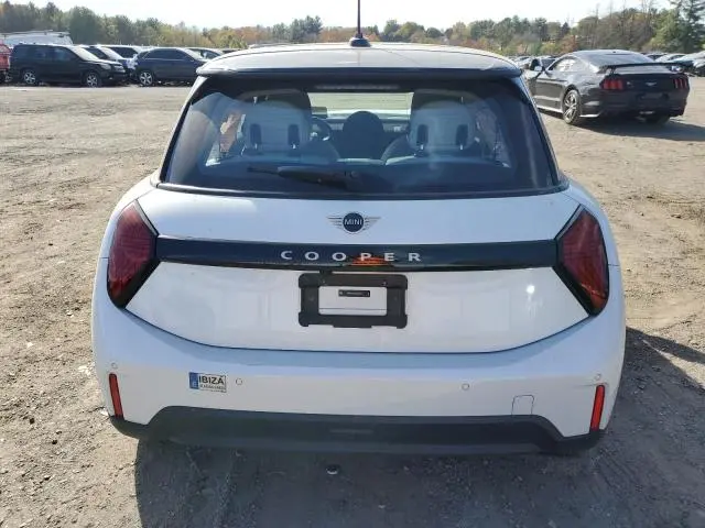 2025 MINI COOPER BASE  