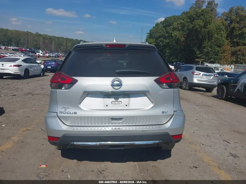 2018 NISSAN ROGUE SV