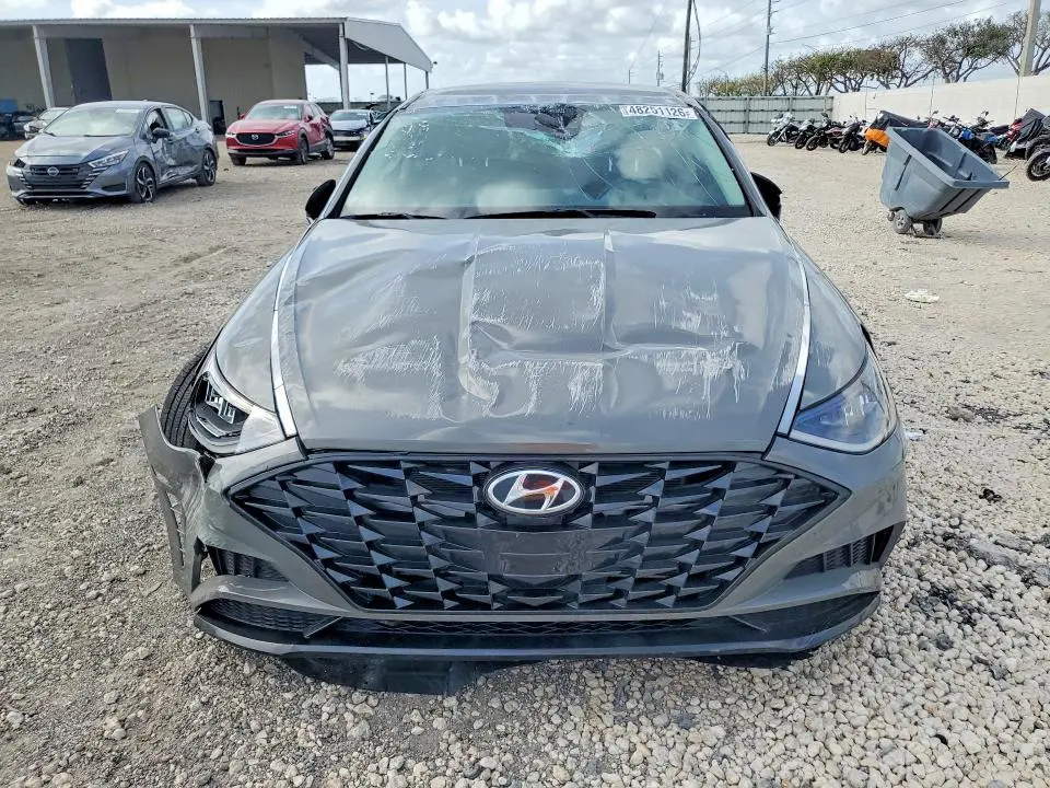 2022 HYUNDAI SONATA SEL  