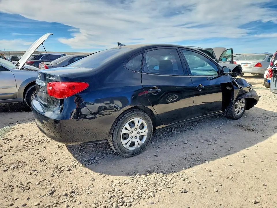 2010 HYUNDAI ELANTRA GLS  