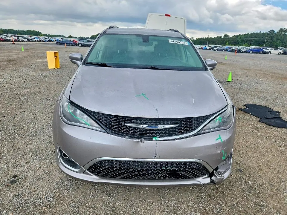 2017 CHRYSLER PACIFICA TOURING L  