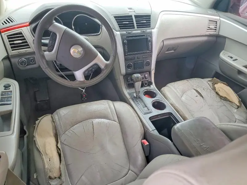 2011 CHEVROLET TRAVERSE L   