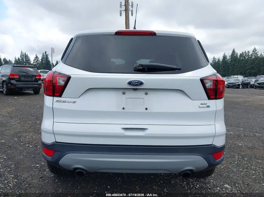 2019 FORD ESCAPE SE