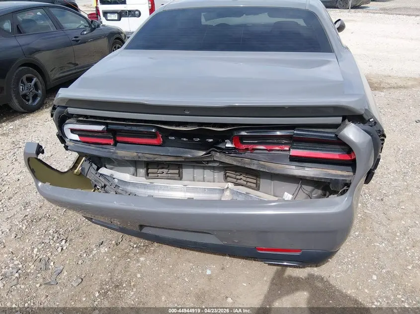 2018 DODGE CHALLENGER SXT