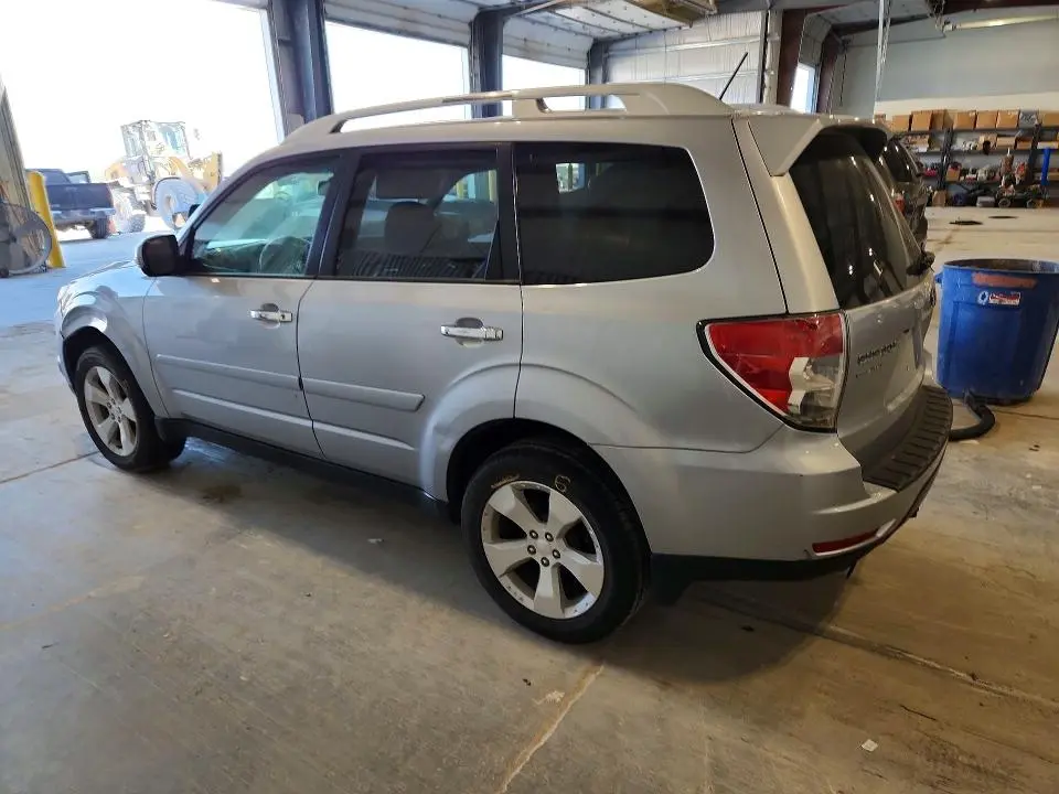 2013 SUBARU FORESTER TOURING  