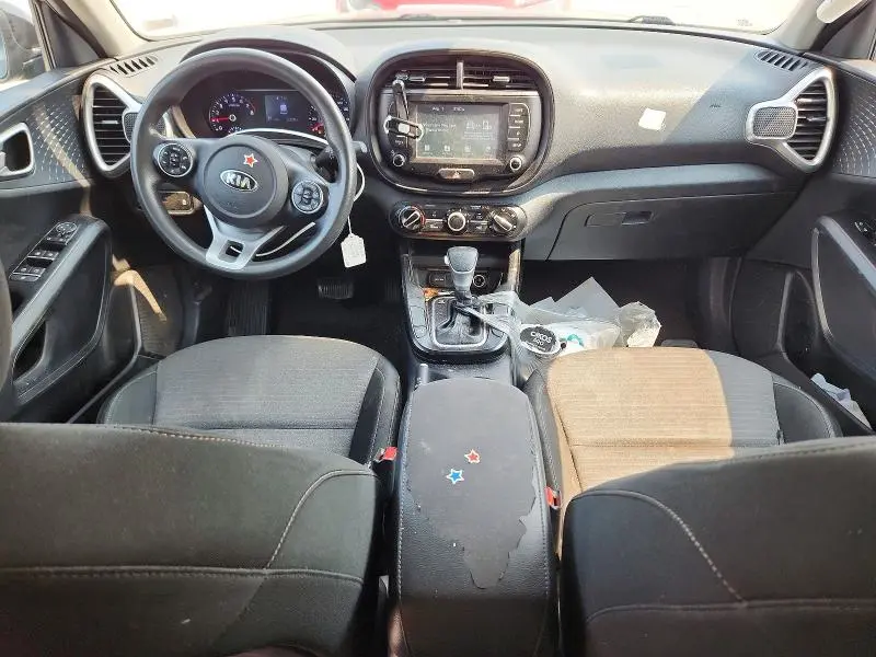 2021 KIA SOUL S  