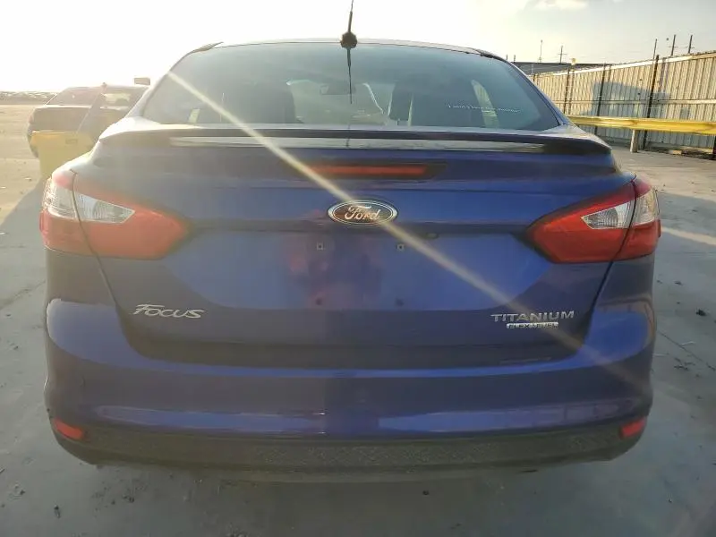2014 FORD FOCUS TITANIUM  