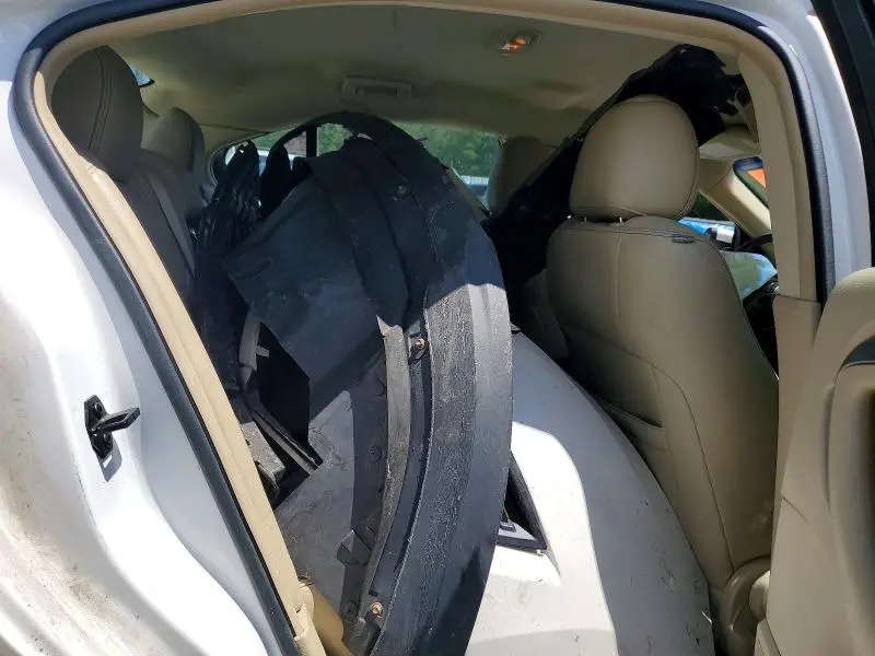 2015 FORD TAURUS SEL  
