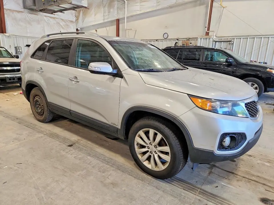 2011 KIA SORENTO EX  