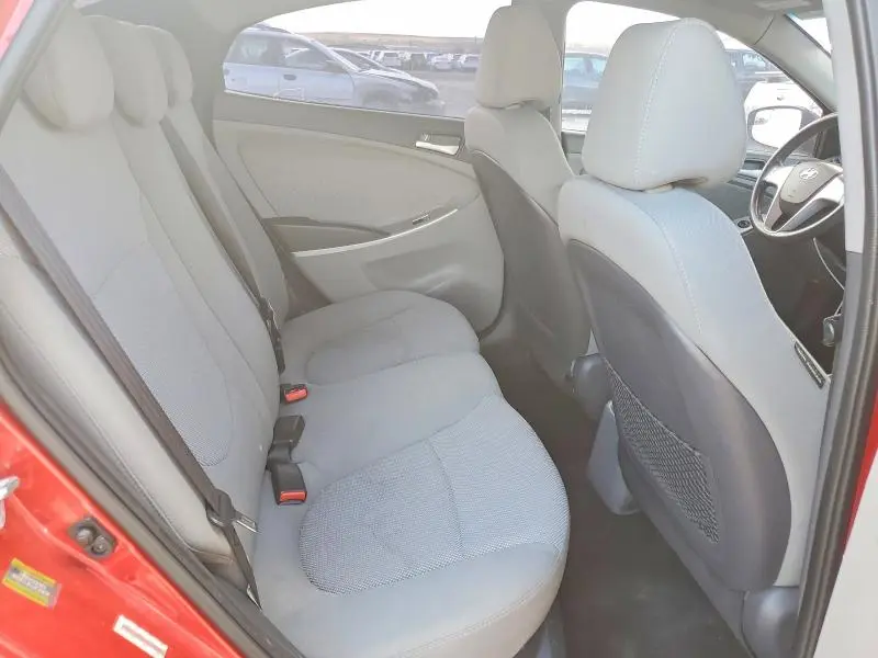 2014 HYUNDAI ACCENT GLS  
