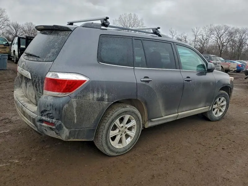 2013 TOYOTA HIGHLANDER BASE  