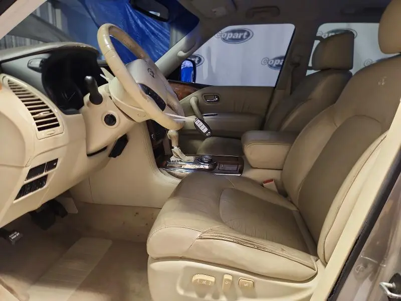 2011 INFINITI QX56 BASE  