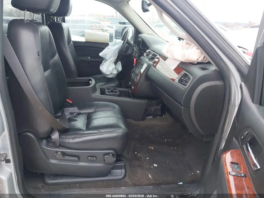 2014 CHEVROLET TAHOE LT