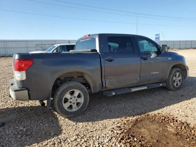 2011 TOYOTA TUNDRA CREWMAX SR5