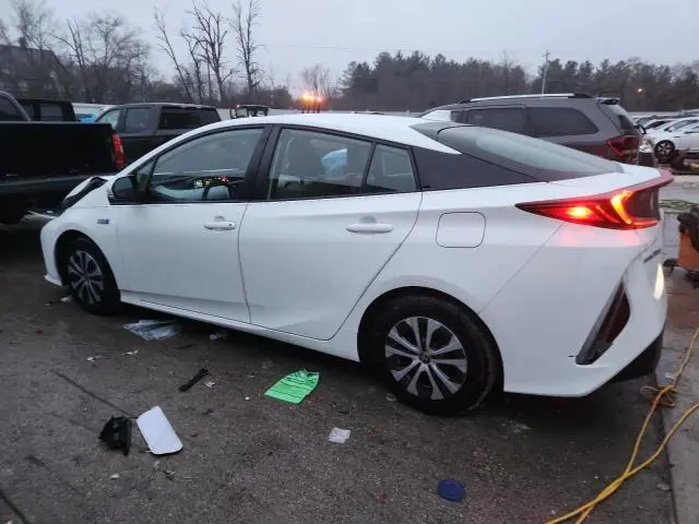 2021 TOYOTA PRIUS PRIME LE  