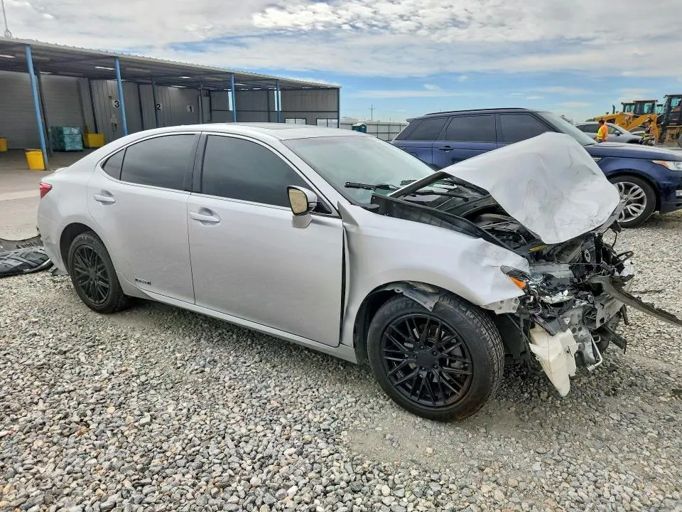 2014 LEXUS ES 300H  
