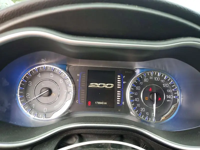 2015 CHRYSLER 200 LIMITED  