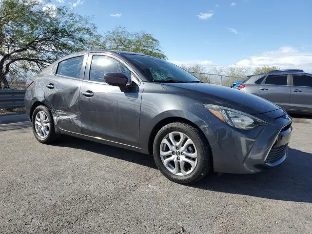 2017 TOYOTA YARIS IA   