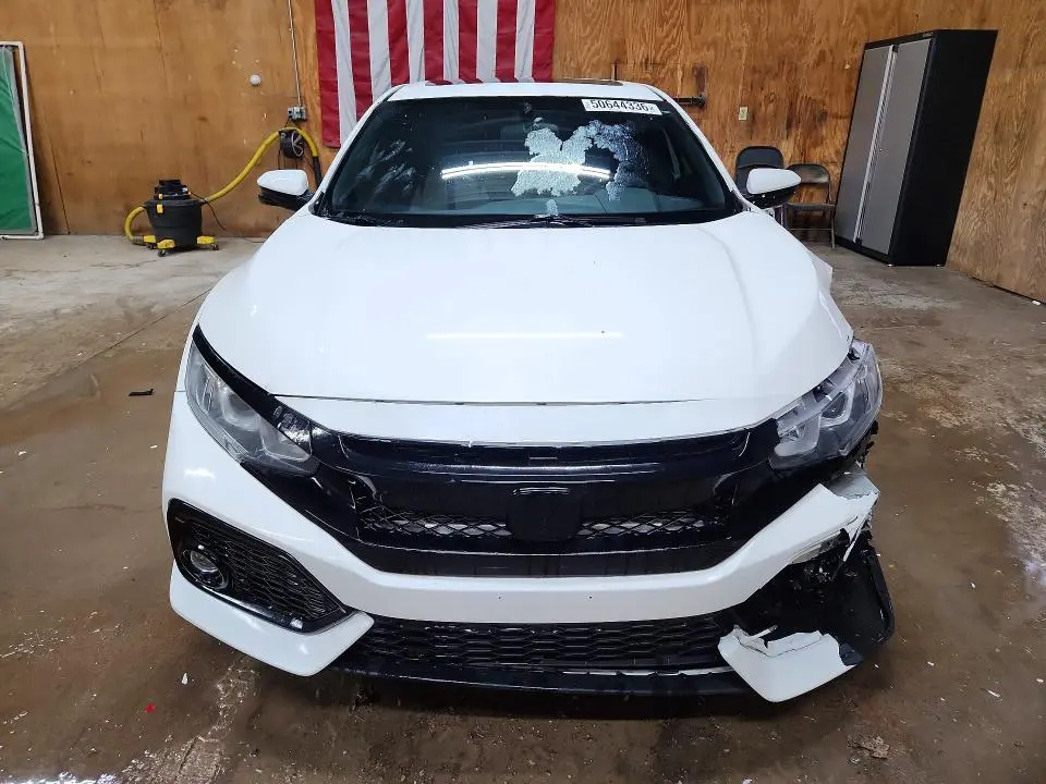 2017 HONDA CIVIC EX  
