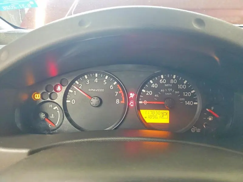 2014 NISSAN FRONTIER S  