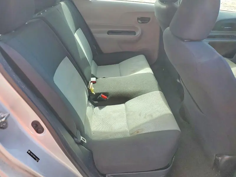 2013 TOYOTA PRIUS C TWO  