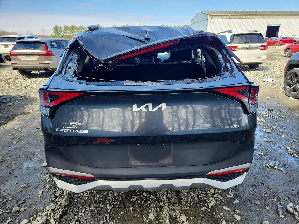 2024 KIA SPORTAGE EX  