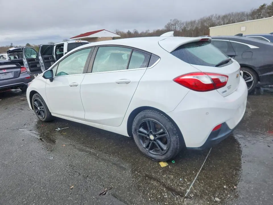 2017 CHEVROLET CRUZE LT  