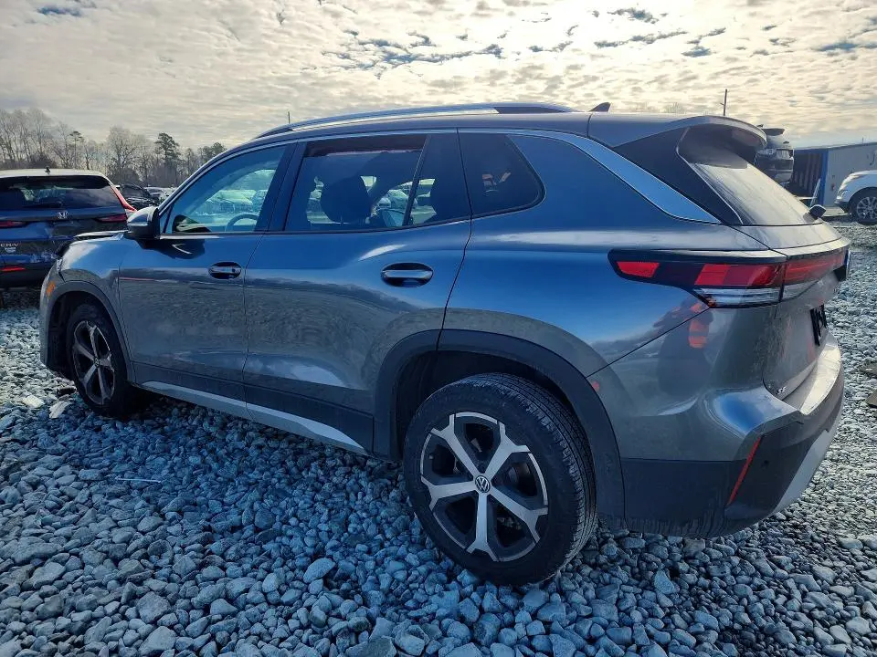 2025 VOLKSWAGEN TIGUAN SE  